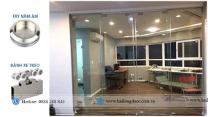 Cửa kính lùa treo ray nhôm