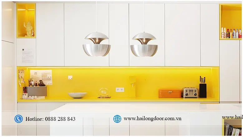 Báo giá kính cường lực ốp bếp mới nhất kính ốp bếp màu cam