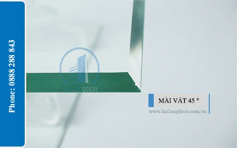 Những mẫu mài kính cường lực mặt bàn phổ biến hiện nay Kính mài vát 45 độ được ứng dung cho những góc vuông 90 độ