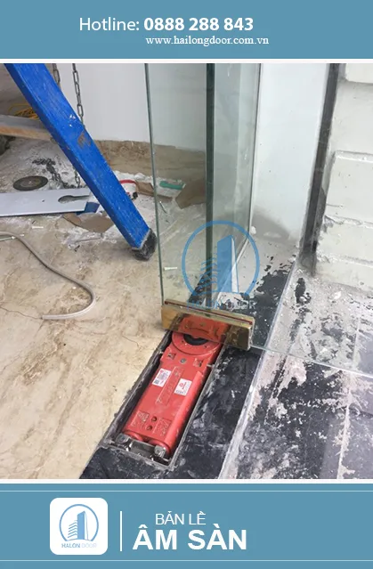 Bản lề cửa kính cường lực