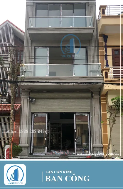 lan can kính ngoài trời maxpro